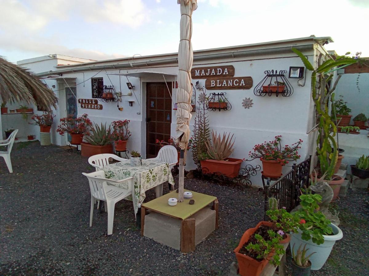 Ferienwohnung Majada Blanca Antigua  Exterior foto